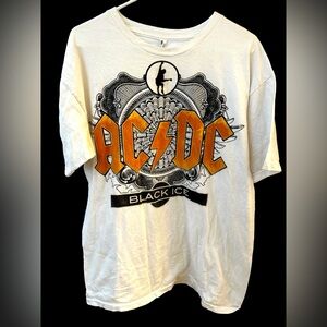 AC/DC Black Ice 08/09 Concert Tour Hard Rock Band T-shirt Men’s Large